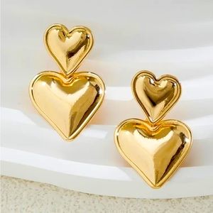 Gold heart earrings